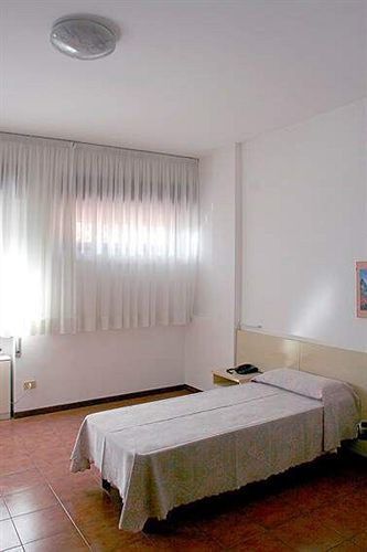Casa Per Ferie Eremo Santa Rosa Da Lima Hotel โรม ภายนอก รูปภาพ