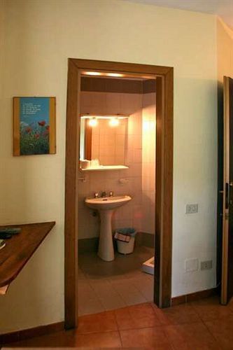 Casa Per Ferie Eremo Santa Rosa Da Lima Hotel โรม ภายนอก รูปภาพ
